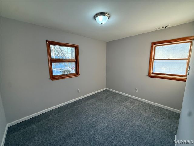 4320 Isherwood Drive, Niagara, NY 14305