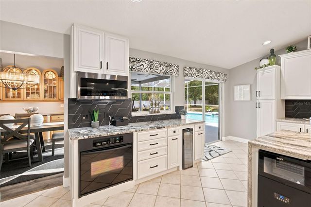 361 LAKE LENELLE DRIVE, Chuluota, FL 32766