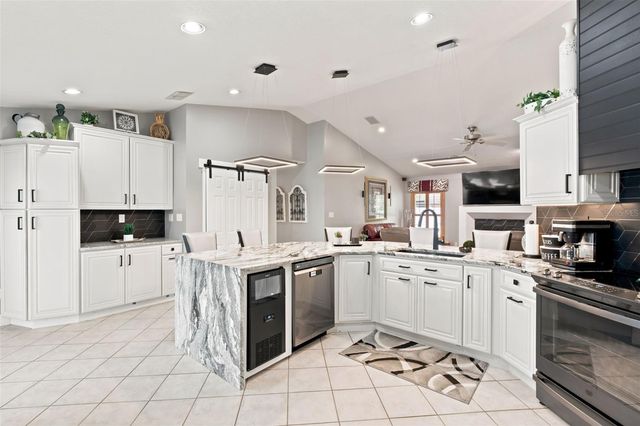 361 LAKE LENELLE DRIVE, Chuluota, FL 32766