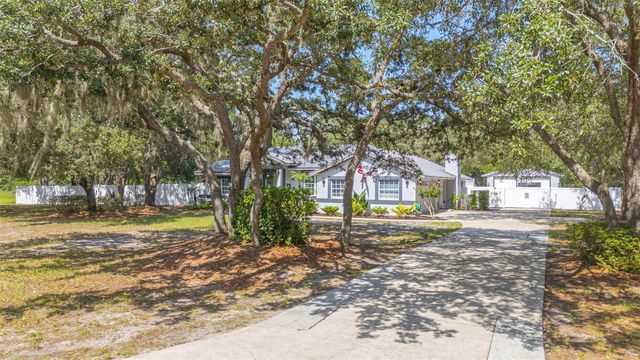 361 LAKE LENELLE DRIVE, Chuluota, FL 32766