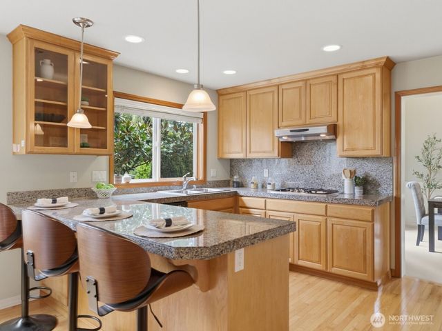 3501 166 Street SW, Lynnwood, WA 98037
