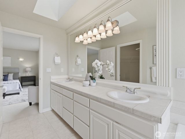 3501 166 Street SW, Lynnwood, WA 98037