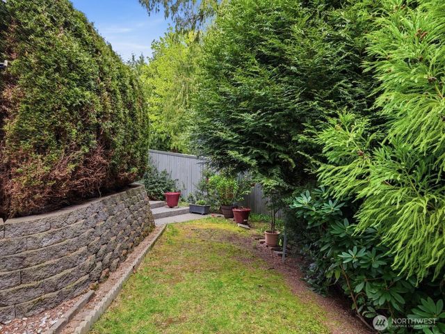 3501 166 Street SW, Lynnwood, WA 98037