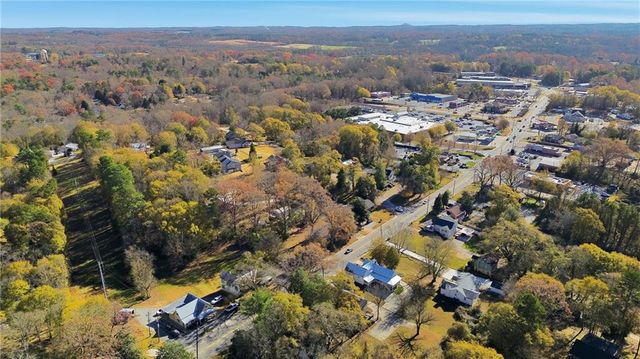 620 Washington Street, Clarkesville, GA 30523