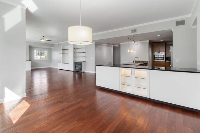100 S EOLA DRIVE 914, Orlando, FL 32801