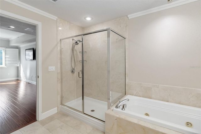 100 S EOLA DRIVE 914, Orlando, FL 32801
