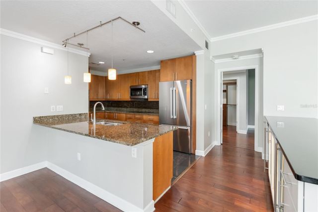 100 S EOLA DRIVE 914, Orlando, FL 32801