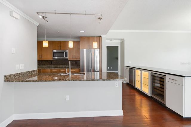 100 S EOLA DRIVE 914, Orlando, FL 32801
