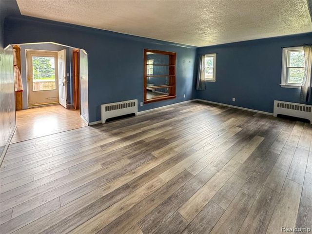 921 Venoy, Garden City, MI 48135