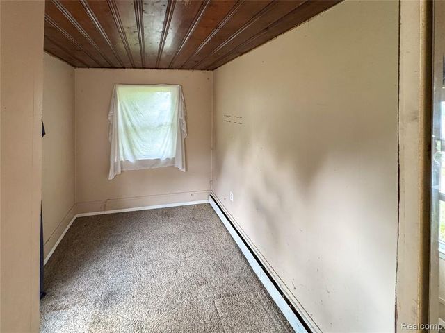 921 Venoy, Garden City, MI 48135