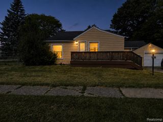 921 Venoy, Garden City, MI 48135
