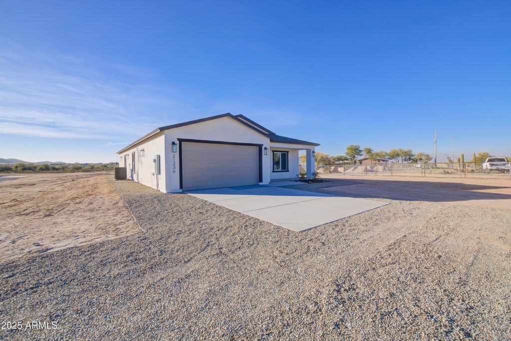 21236 W SHASTA Street, Buckeye, AZ 85326