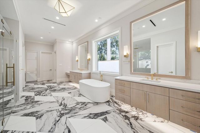 11607 Shady Grove Lane, Houston, TX 77024