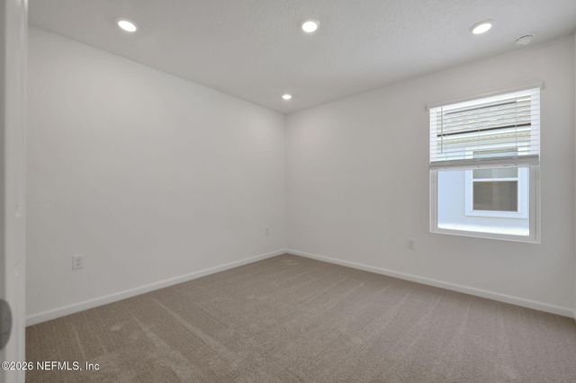 5700 LAGOON CRUISE Way, Jacksonville, FL 32234