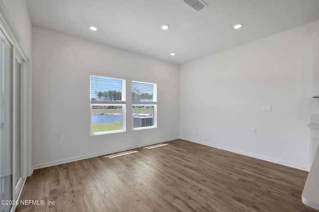 5700 LAGOON CRUISE Way, Jacksonville, FL 32234