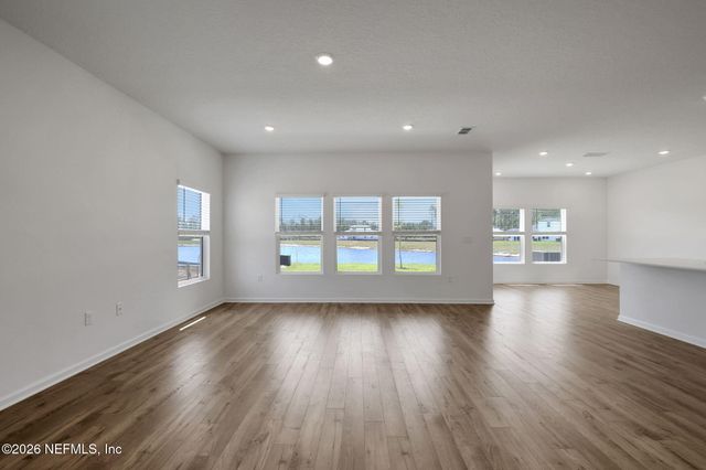 5700 LAGOON CRUISE Way, Jacksonville, FL 32234