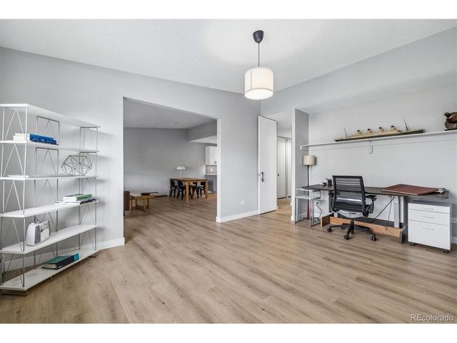 775 S Alton Way 5D, Denver, CO 80247