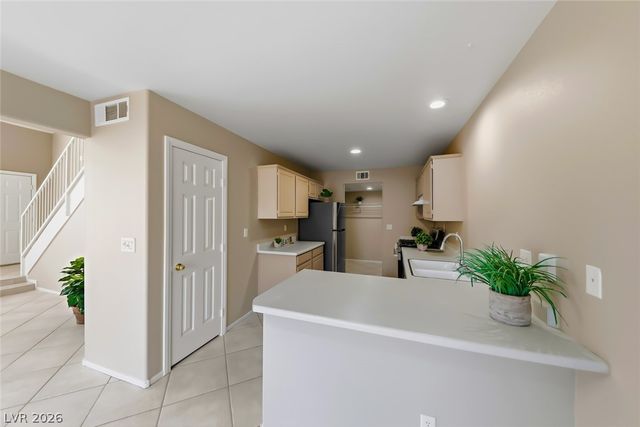 426 Roman Tree Court, Las Vegas, NV 89183