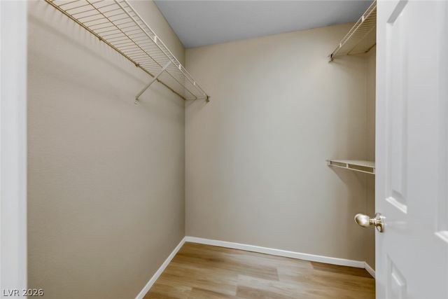 426 Roman Tree Court, Las Vegas, NV 89183