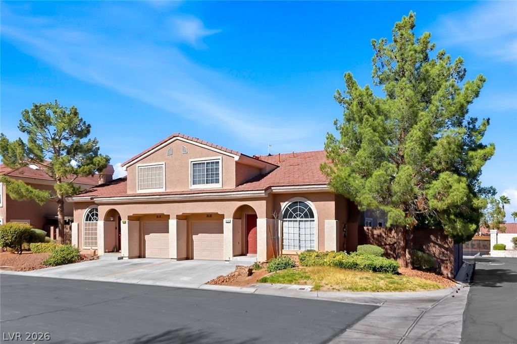 426 Roman Tree Court, Las Vegas, NV 89183