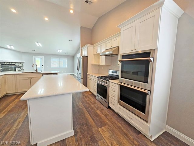 3630 East Vineyard Drive, Pahrump, NV 89048