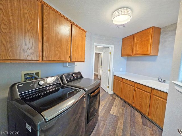 3630 East Vineyard Drive, Pahrump, NV 89048