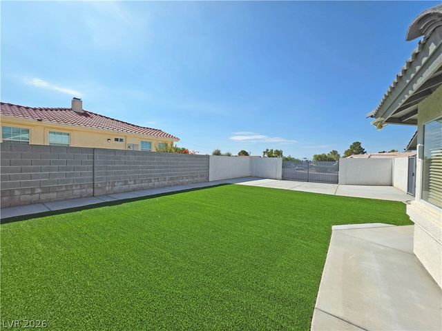 3630 East Vineyard Drive, Pahrump, NV 89048