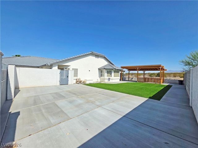 3630 East Vineyard Drive, Pahrump, NV 89048