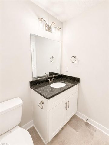 1390 Sebastian CT, Chesapeake, VA 23322