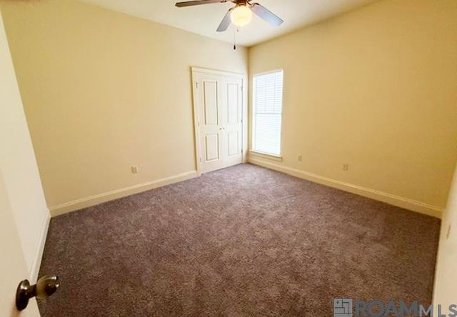 9431 Boone Dr, Baton Rouge, LA 70810