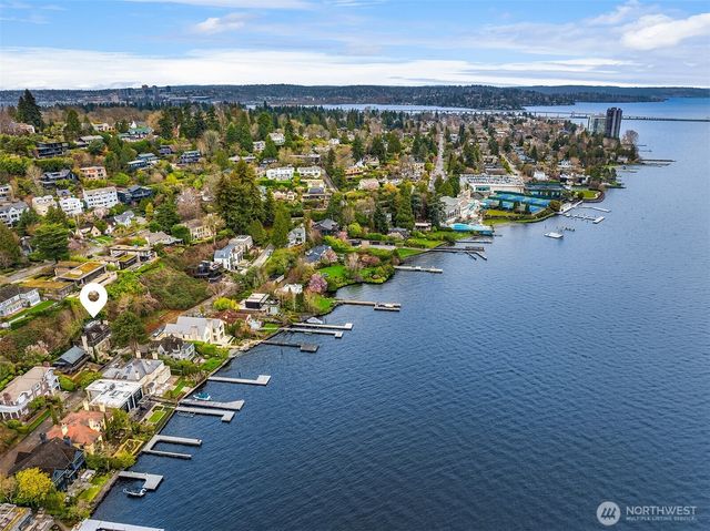 463 39th Avenue E, Seattle, WA 98112