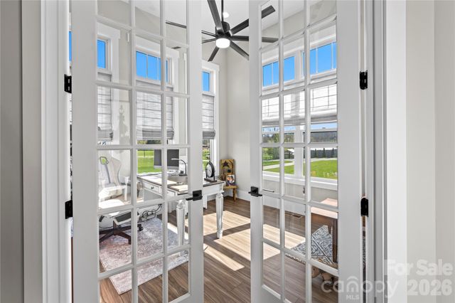 122 Wintercress Drive, Mills River, NC 28759