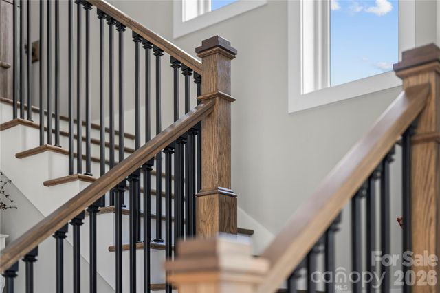 122 Wintercress Drive, Mills River, NC 28759