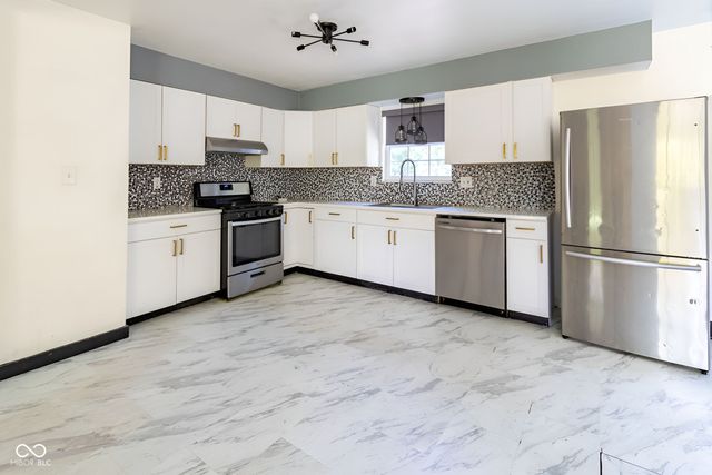 5390 N County Road 600 E, Brownsburg, IN 46112