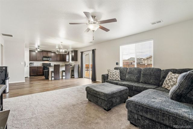 231 Mesa Avenue, Lochbuie, CO 80603