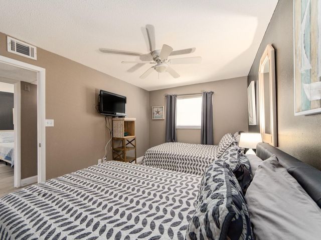 19610 GULF BOULEVARD 303, Indian Shores, FL 33785