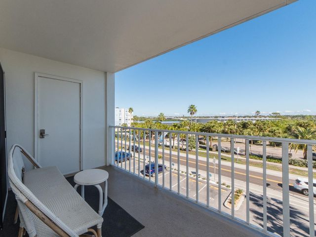 19610 GULF BOULEVARD 303, Indian Shores, FL 33785