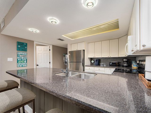 19610 GULF BOULEVARD 303, Indian Shores, FL 33785