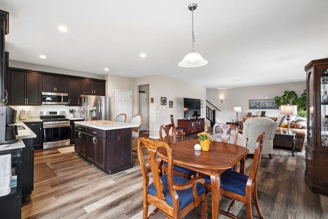 134 Broadmoore Boulevard, Pataskala, OH 43062