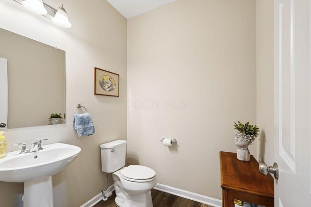 134 Broadmoore Boulevard, Pataskala, OH 43062