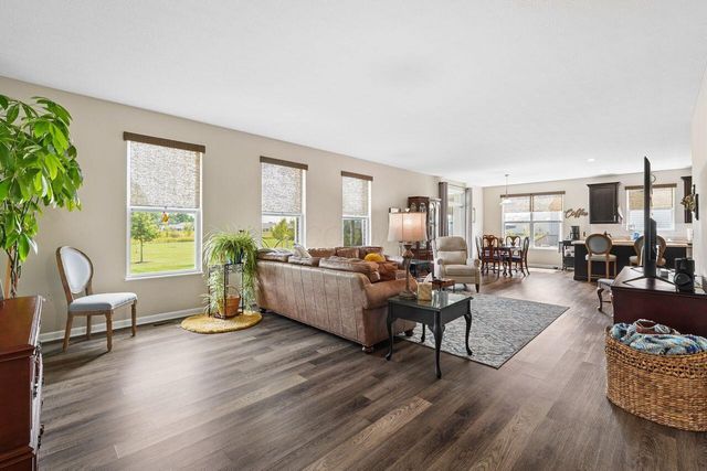 134 Broadmoore Boulevard, Pataskala, OH 43062