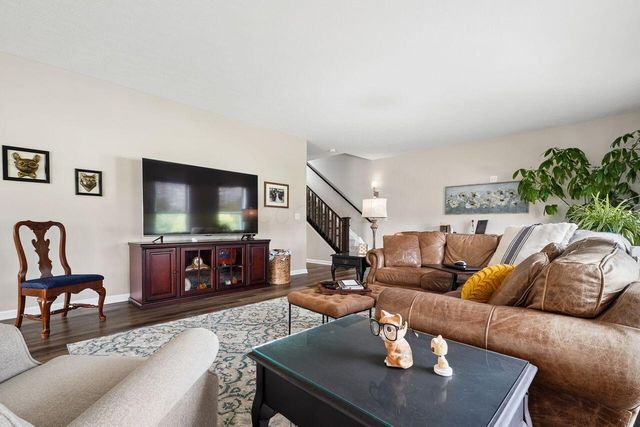 134 Broadmoore Boulevard, Pataskala, OH 43062