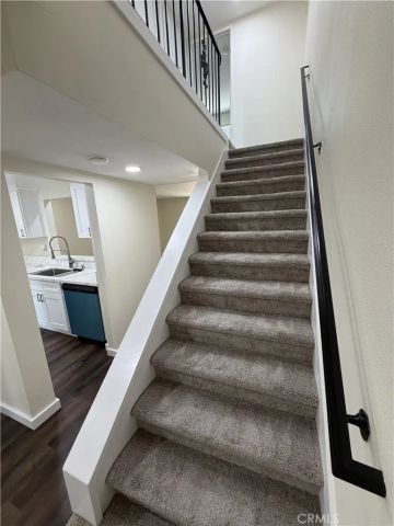 8876 Barcelona, Westminster, CA 92683