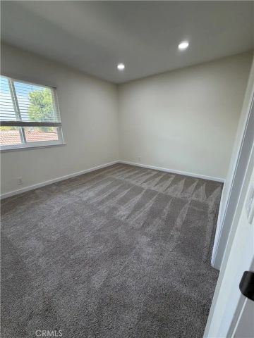 8876 Barcelona, Westminster, CA 92683
