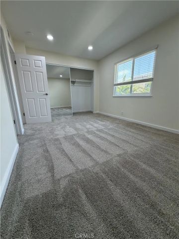 8876 Barcelona, Westminster, CA 92683