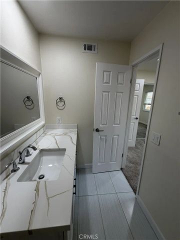 8876 Barcelona, Westminster, CA 92683