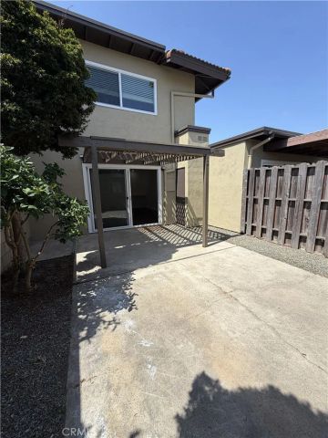 8876 Barcelona, Westminster, CA 92683
