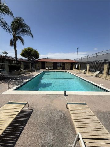 8876 Barcelona, Westminster, CA 92683