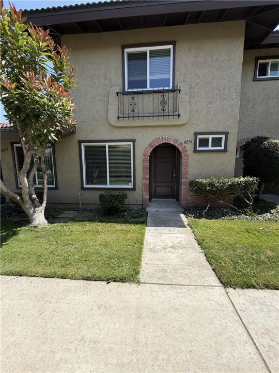8876 Barcelona, Westminster, CA 92683