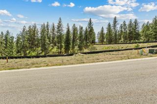 5105 N Scenic Ln, Spokane, WA 99212